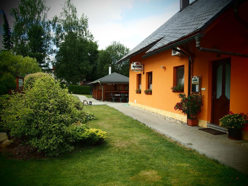 Penzion Otmarka Techonin Exterior photo